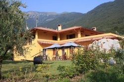 Vakantie accommodatie Trentino-Zuid-Tirol,Italiaanse meren,Gardameer,Noord-Italië Italië 5 personen